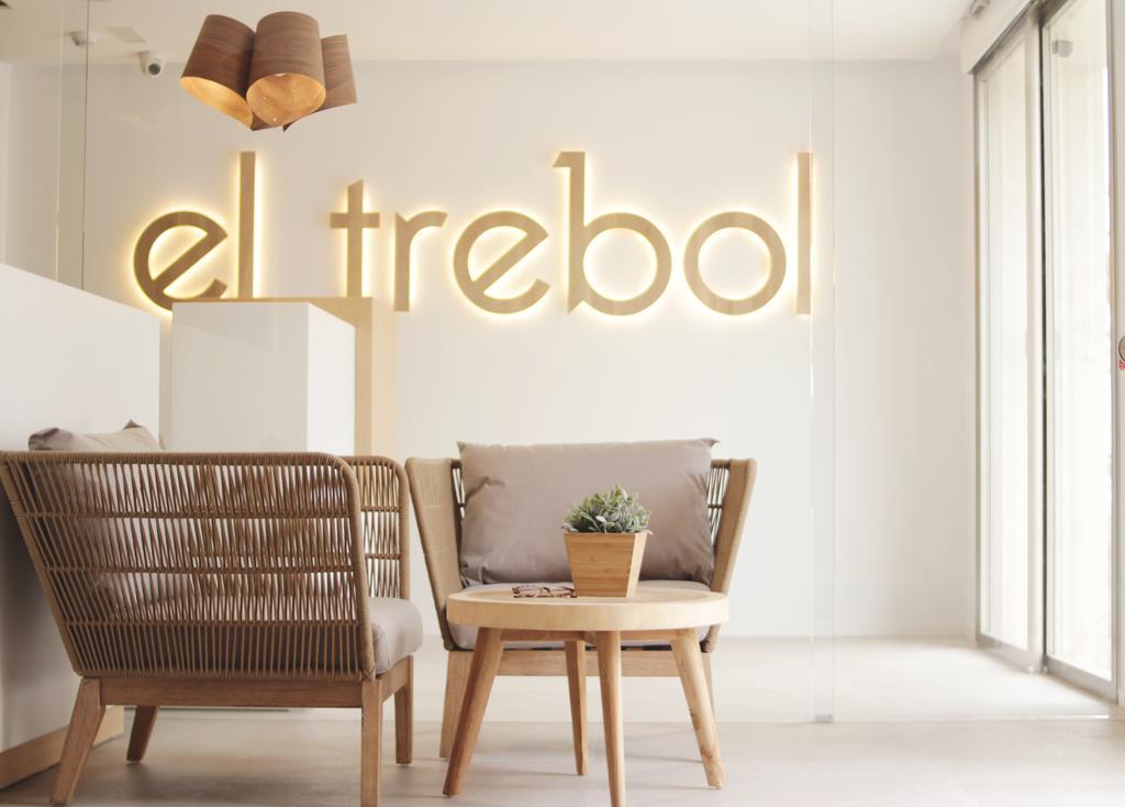 El Trebol Bar & Hotel Only Adults การ์โบเนรัส ภายนอก รูปภาพ