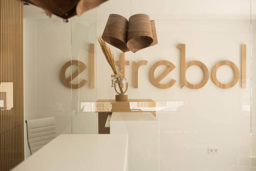El Trebol Bar & Hotel Only Adults การ์โบเนรัส ภายนอก รูปภาพ